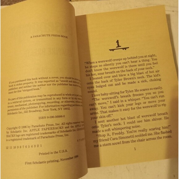 R.L. Stine's Goosebumps Book #49 Vampire Breath Preowned - Picture 7 of 7